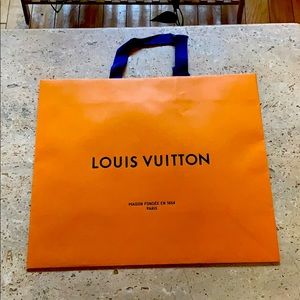 LV paperbag